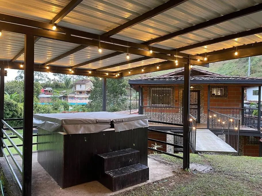 Casa Finca Con Jacuzzi En Guarne Antioquia Kolumbia
